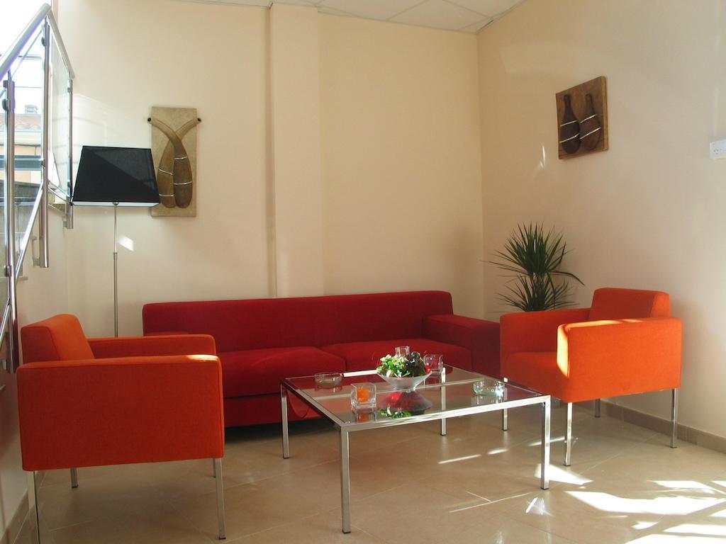Hostal Ciudad De Caparra Carcaboso Eksteriør billede